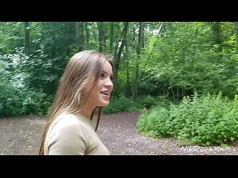 ❤️ Soovitasin Evelinale, et me keppiksime avalikus kohas! Ta ütles jah. Siis ma keppisin teda perse ja sperma tema suhu. Siis pissis ta end täis. Seks at us